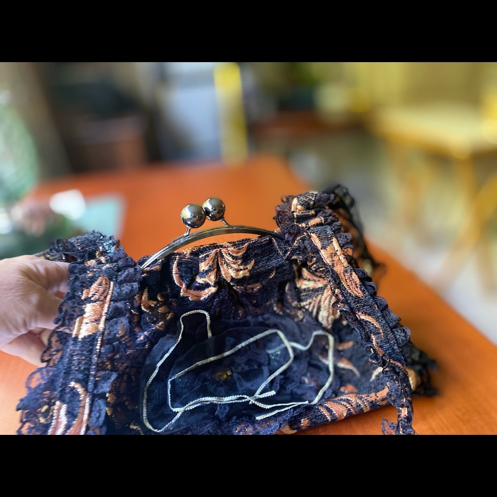 Shabby chic handbag - Picture 2 of 4